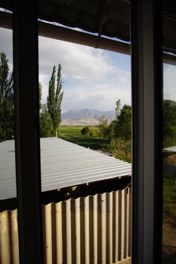Ecoulan Bed & Breakfast Kochkor ภายนอก รูปภาพ