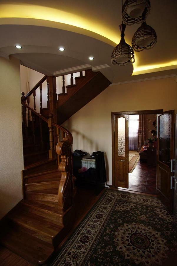 Ecoulan Bed & Breakfast Kochkor ภายนอก รูปภาพ